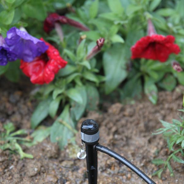 Engineering Plastic Watering Rotating Sprinkler for Adjustable Range Micro Irrigation