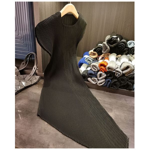 High-End Elegant A-Line Polyester Casual Solid Color Pleated Irregular Design Loose Slimming Neck Summer Niche Short Size XL