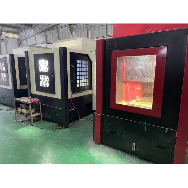 Modern Baby Feeding Set Including Food Grade Silicone Non Toxic Divided Dining Dish Microwave Dishwasher Safe Components