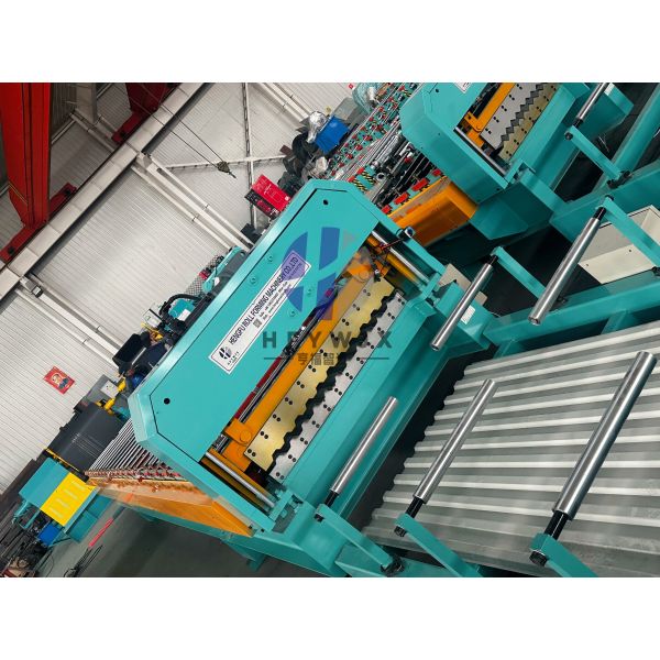 PLC Intelligent Trapezoidal Roll Forming Machine 40m/Min with 23 Stations