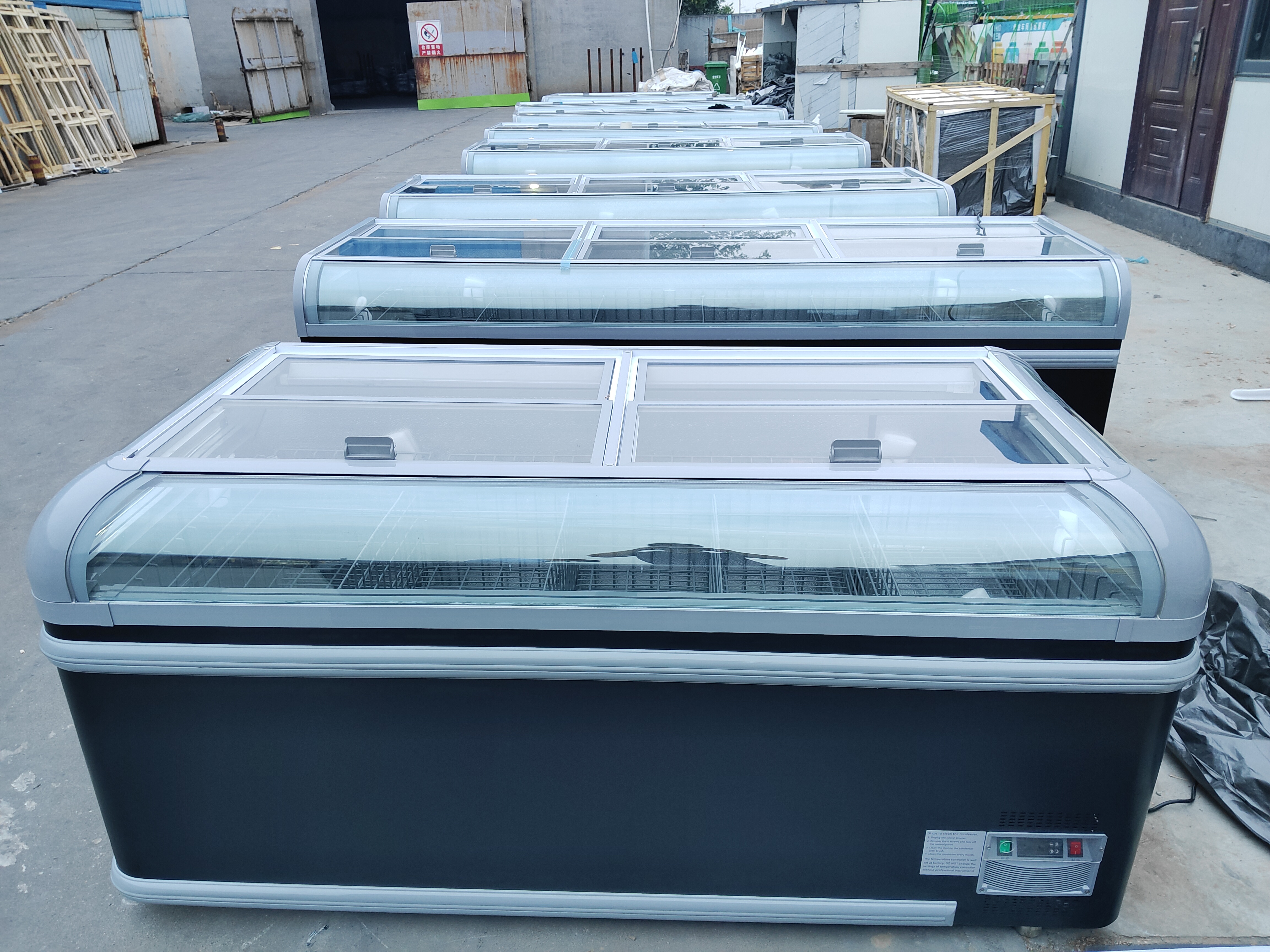 OCEANUS Series Static Cooling Freezer Display Case with Low-E Sliding Top