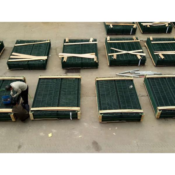 Powder Sprayed Coating Metal Wire Mesh Fence For Backyard / Road / Transit