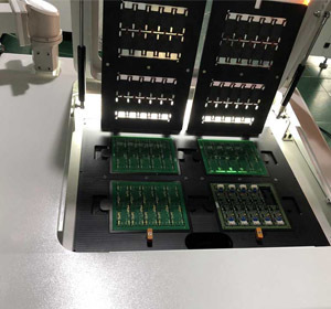 Optional Single/Dual Table PCB Depaneling Router Machine for Max 460x410mm Boards