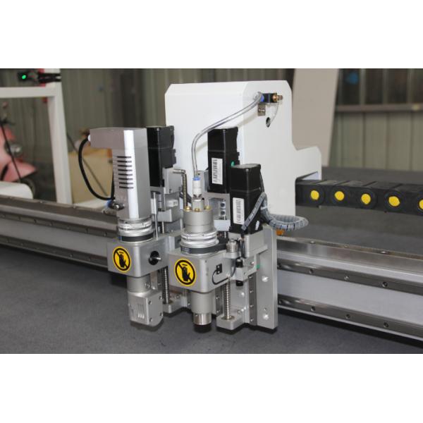 Leather Oscillating Knife Cutting Machine For CNC Router 3 Phase With CCD