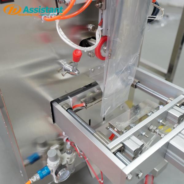 DL-XBF-D Horizontal Machine Packaging Bag Packiging Machine Perfect for Dose Packaging