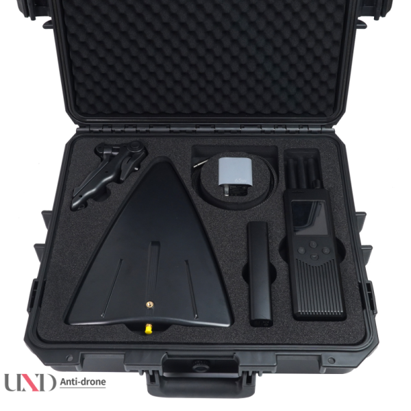 Portable Mobile Drone Detection Device Early Warning 2-3km Direction Finding 2.4G 5.8G UAV Security Protection IP65 6h Working