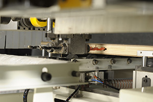 Microcomputer Wood Cabinet Door Maker Machine Equipment 5.6kw