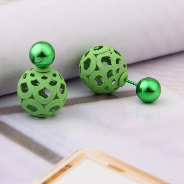 Hot explosion models earrings earrings sparkling earrings simple double-sided size
