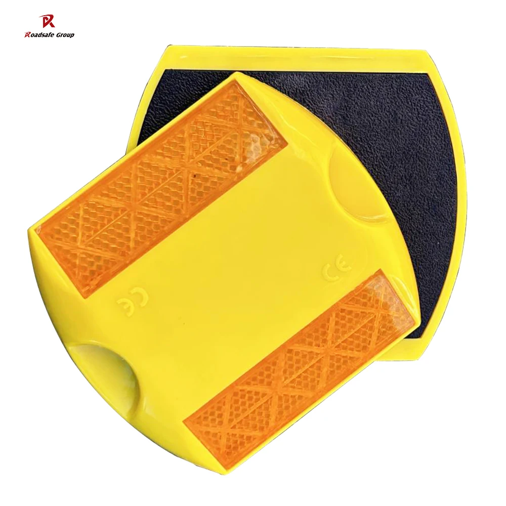 Cat Eye Road Stud with 360° Reflective Angle and 15 Tons Compressive Strength for Highway Safety