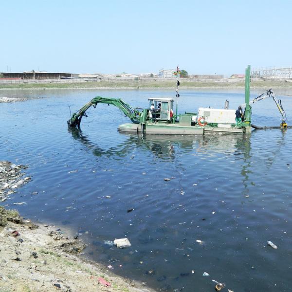 6 Meters Dredging Depth Amphibious Multipurpose Dredger for Environmental Protection