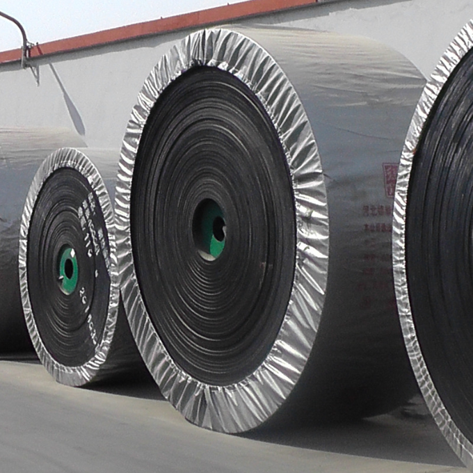 Black NN200 7-Layer Nylon-Polyester Rubber Conveyor Belts