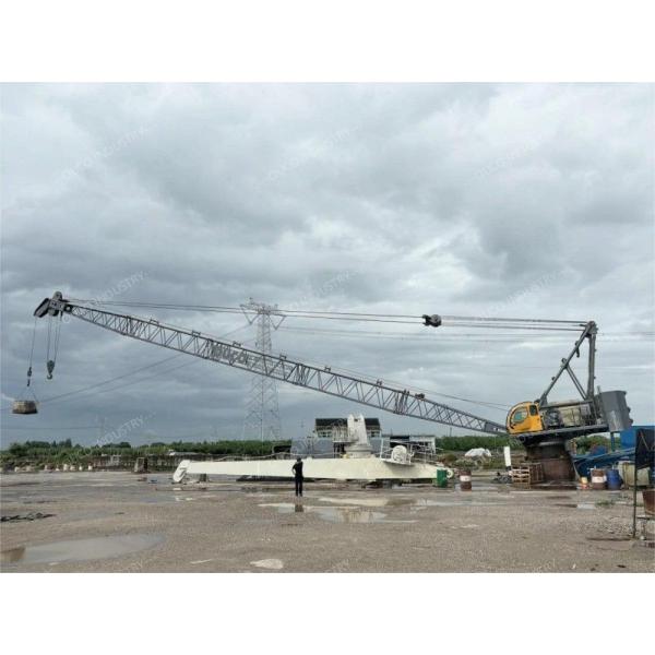OUCO 3T 40M Offshore Platform Crane Barge Mounted With Diesel Engine