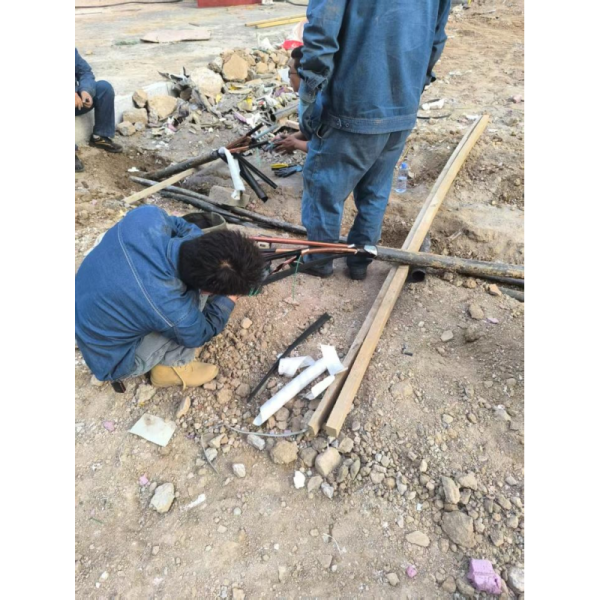 Underground Cable Fault Locator with 0.2m Accuracy