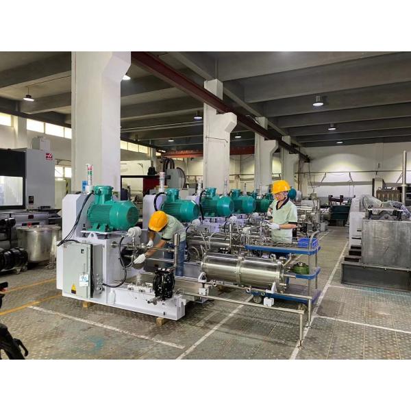Axis Discharge 55kw Sand Mill Machine For Alumina Electrode Material