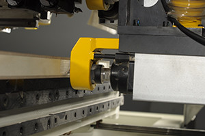 Microcomputer Wood Cabinet Door Maker Machine Equipment 5.6kw