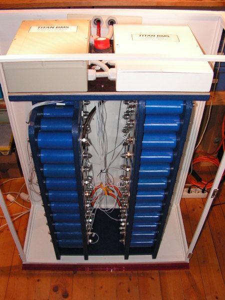 LTO LiFePO4 Battery Balancer