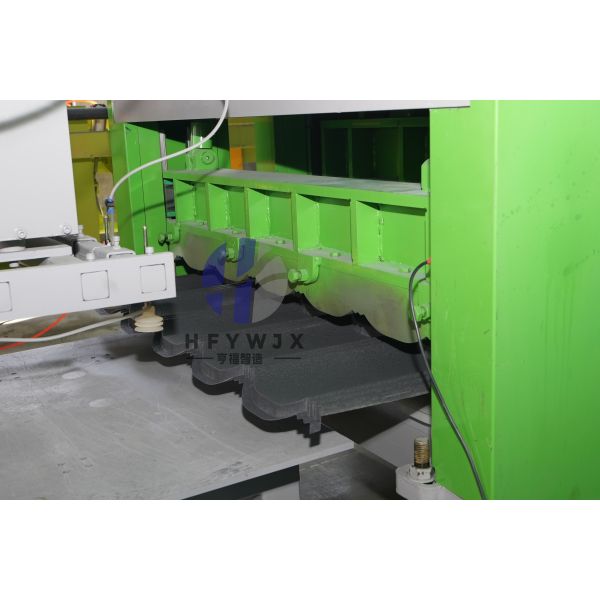 Intelligent Control 16-21 Roll Glazed Tile Roll Forming Machine 1110 Full Automatic
