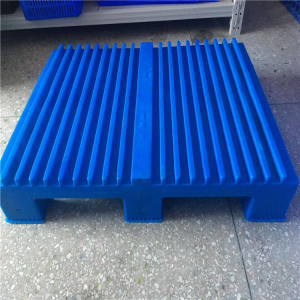Manual Feed Pallets vs. Auto Feed Pallets & Printing & Converting Pallets