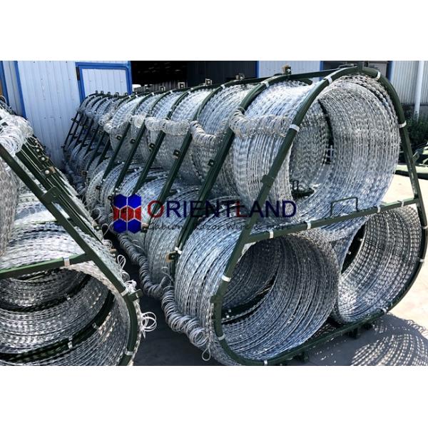 Triple Strand Razor Wire Fence Wall Obstacles Pyramidal Type 10m Length