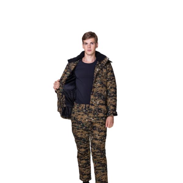 Dyed Processing Type Camouflage Padded Jacket for Winter Outdoor Adventures