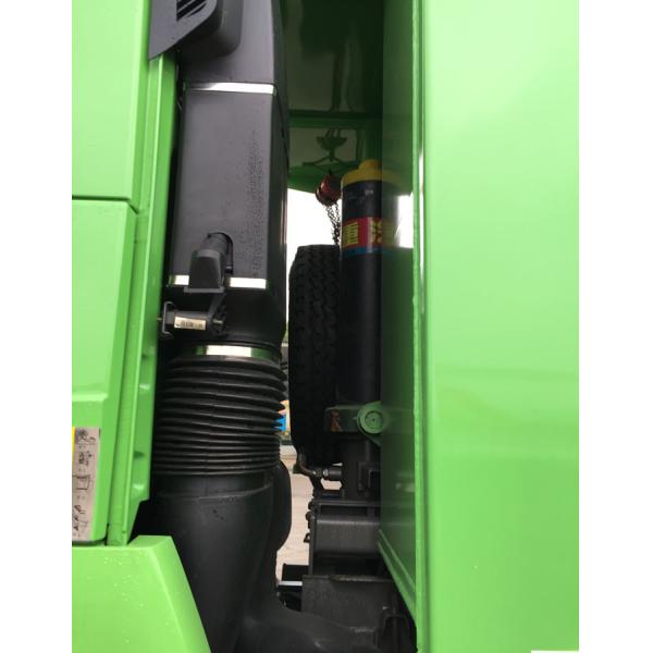 SINOTRUK HOWO Heavy Dump Truck RHD 6X4 For Construction Material Loading