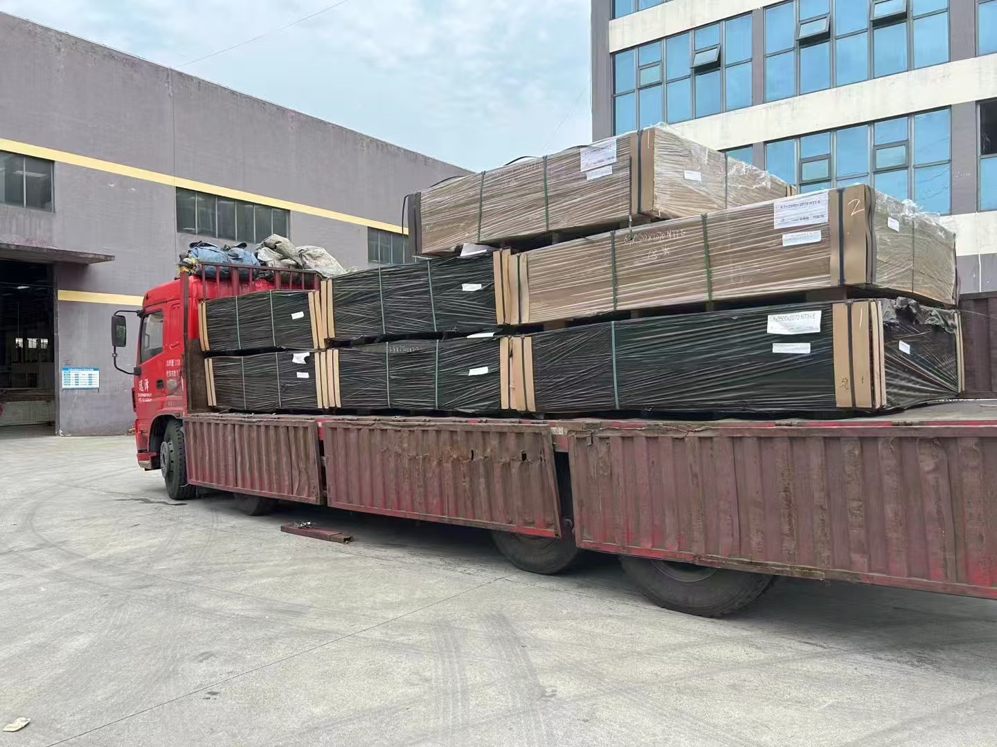 Packing and shipment preparation of finished interior doors at the YSM manufacturing facility