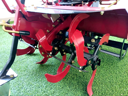 Adjustable Working Width Mini Gasoline Tiller for Versatile Cultivation