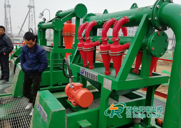 Durable Oil Drilling Mud System Solids Control High Efficiency For Recycling