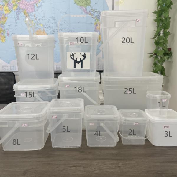 Easy-Opening Plastic Pail with Lid Durable and Environmentally-Friendly