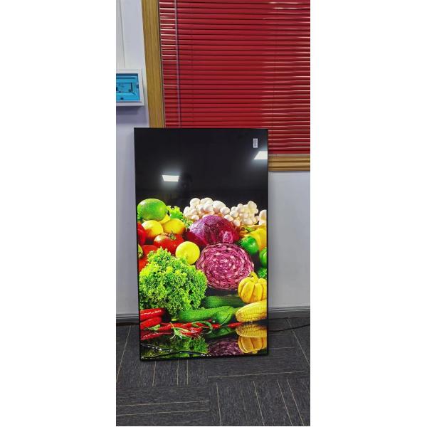 60Hz Refreshing LED Digital Signage With Protected Tempered Glass
