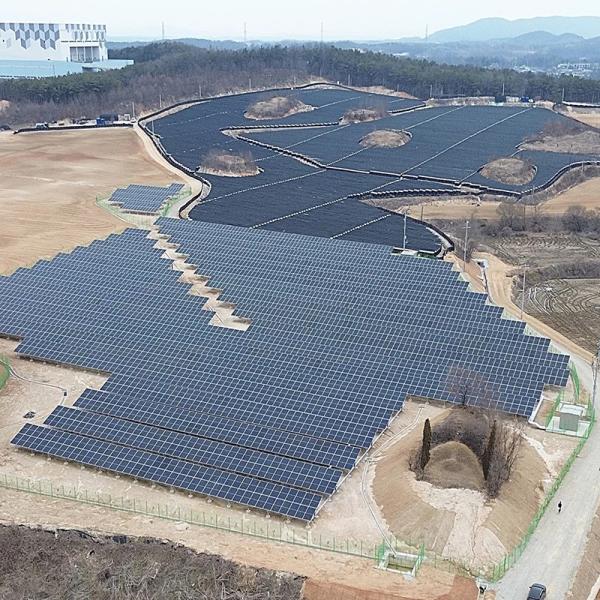 Adjustable Aluminum Alloy Solar Panel Ground Mount For Uneven Ground