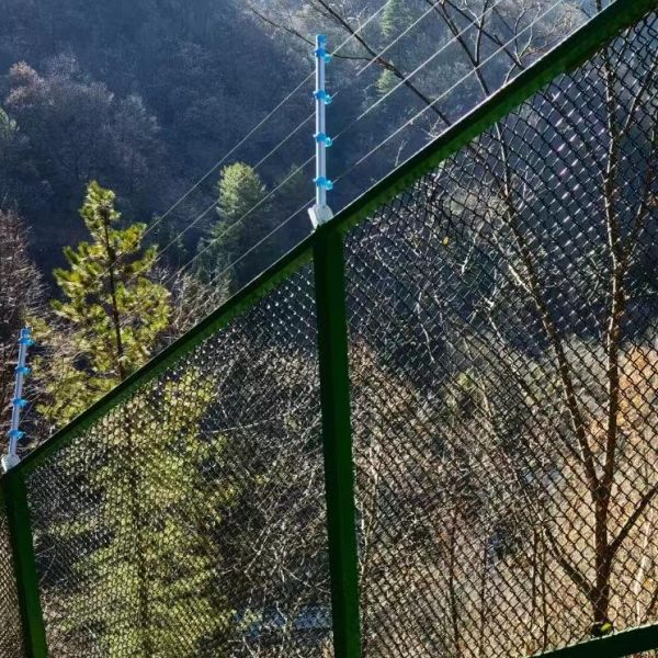 Home Portable Wire Netting Electrified Security Fence Round Pole Energizer