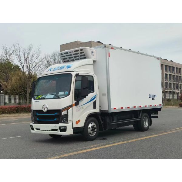 HT-680 Engine-Driven Refrigeration Unit with Direct Engine Drive, Parallel Flow Condenser, and Inner Grooved Copper Tube