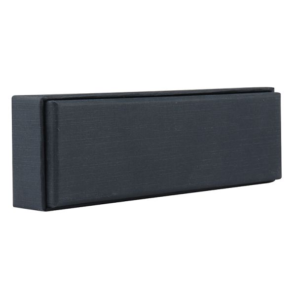 Recyclable Exquisite Gift Box Sturdy and Long-lasting for Eco-friendly Packaging Solutions