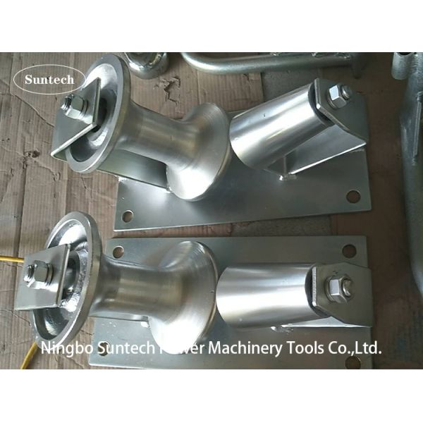 One Way Wire Pulling Rollers / V Shaped Cable Pulling Rollers 10kN Rated Load