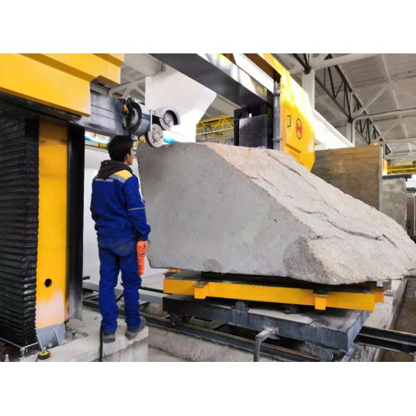 5 Axis CNC Diamond Wire Saw Machine For Processing 3D Shapes