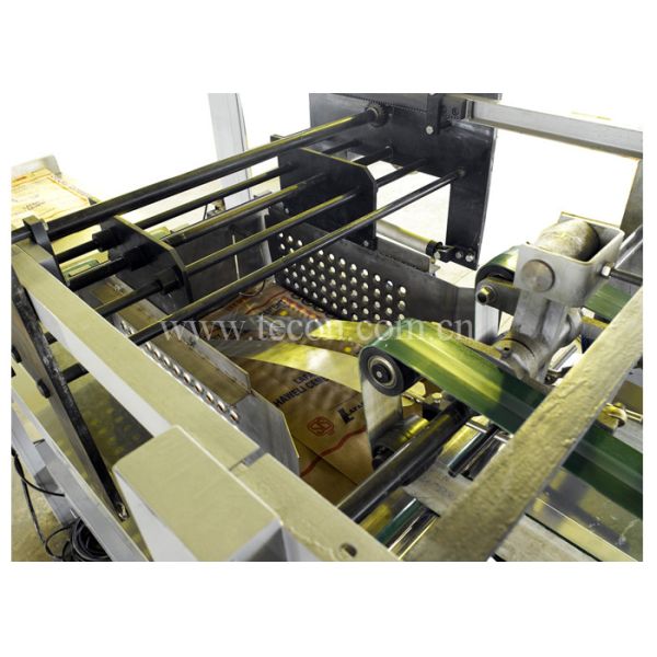 Multifunction Bottom Sealing Bag Making Machine Reinforcing Sheet Unit