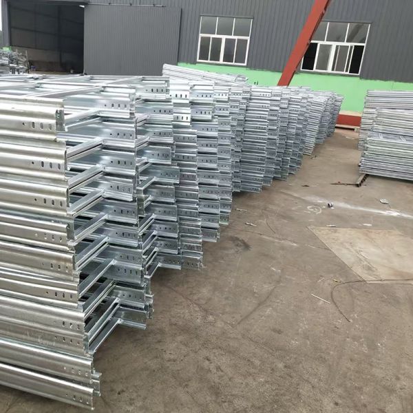ODM Data Center Overhead Cable Tray Distributor Wire Management Solutions
