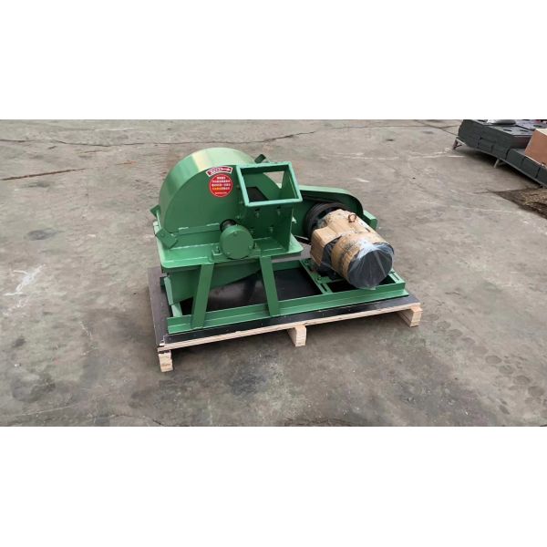 Industrial Wood Sawdust Making Chipper Machine With High Efficiency