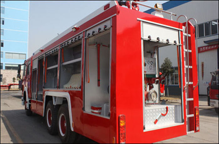 Compact Structure Emergency Fire Engine Vehicles / Firefighter Trucks
