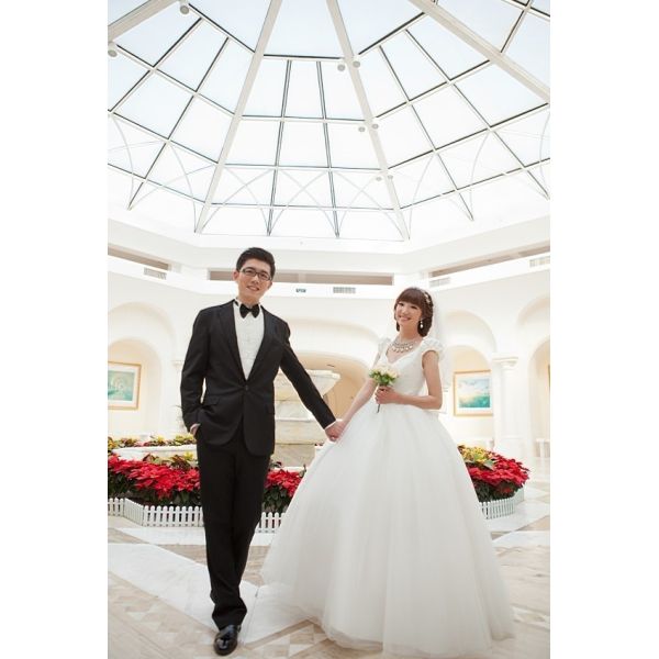PLASTIC LENTICULAR customized plastic material 3d lenticular wedding photo with depth 3d moving effects