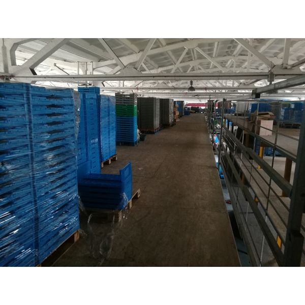 Square Collapsible Plastic Crate , Foldable Plastic Storage Bins 600 * 400 * 340 Mm