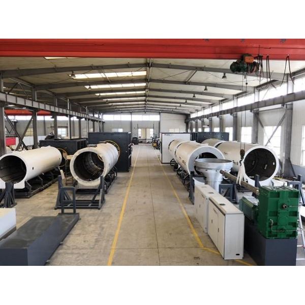 Siemens PLC Controlled Insulated Pipe Making Machine For PU Foam Material