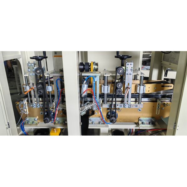Automatic Log Saw Cutting Facial Tissue Machine PLC Controlled 180 Cuts/Min
