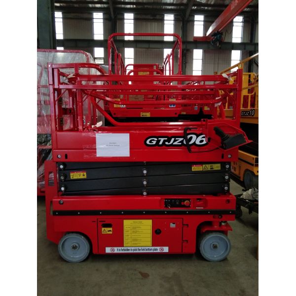 PLC Control System Electric Lifting Platform with Customized Lifting Height and Strong Steel Construction