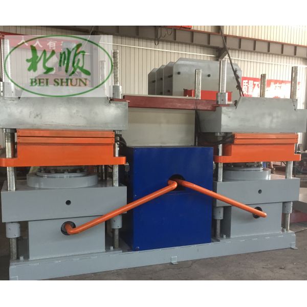 300 Ton Pressure Double Station Flat Plate Vulcanizing Press For Production Rubber Product