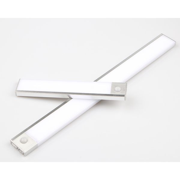 PIR Motion Sensor LED Under Cabinet Light USB Rechargeable Wardrobe Closet Night Light