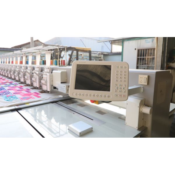 13 Languages Sequins Embroidery Machine High Speed Computer Embroidery Machine