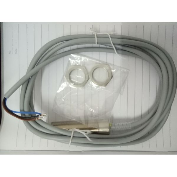 Bromma Sling Twist Lock Long Range Inductive Sensor