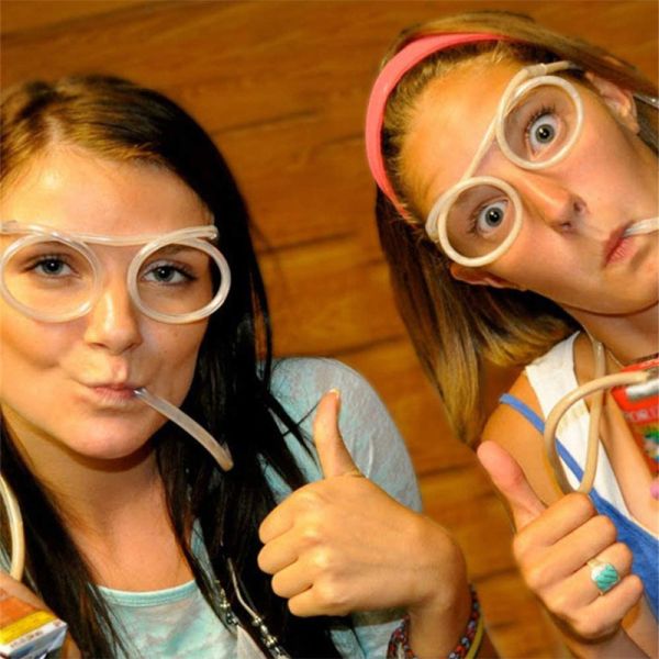 Different Size Creative Plastic Fun Glasses Straws for Crazy and Unconventional Party